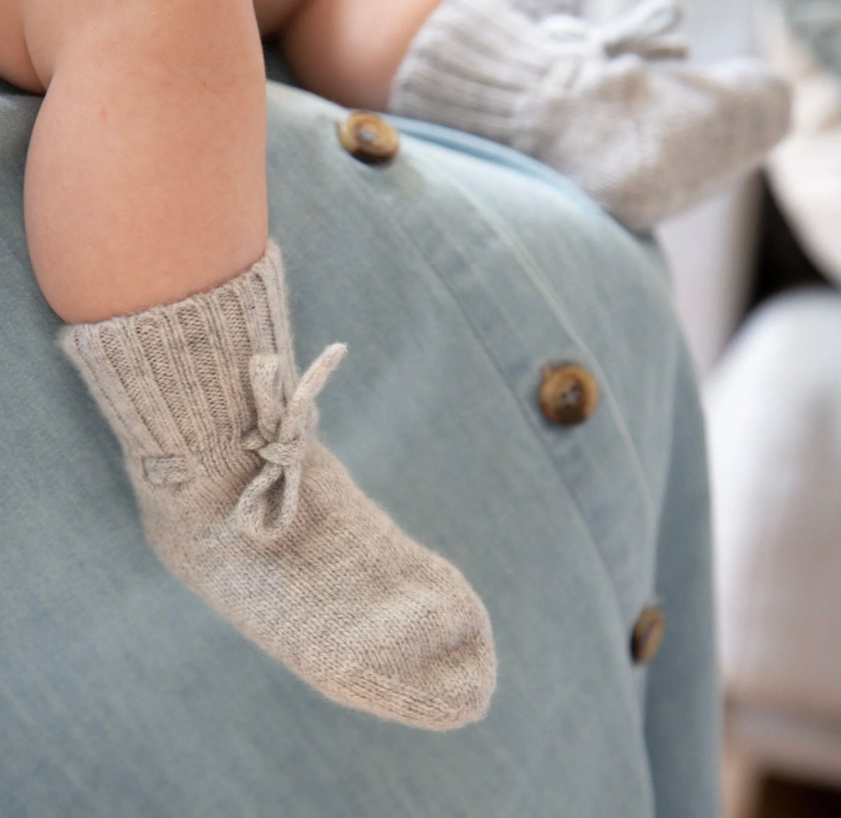 Baby-Söckchen Mimi von Papa Lobster, 0-6 Monate aus 100% Kaschmir, Farbe: light grey melange