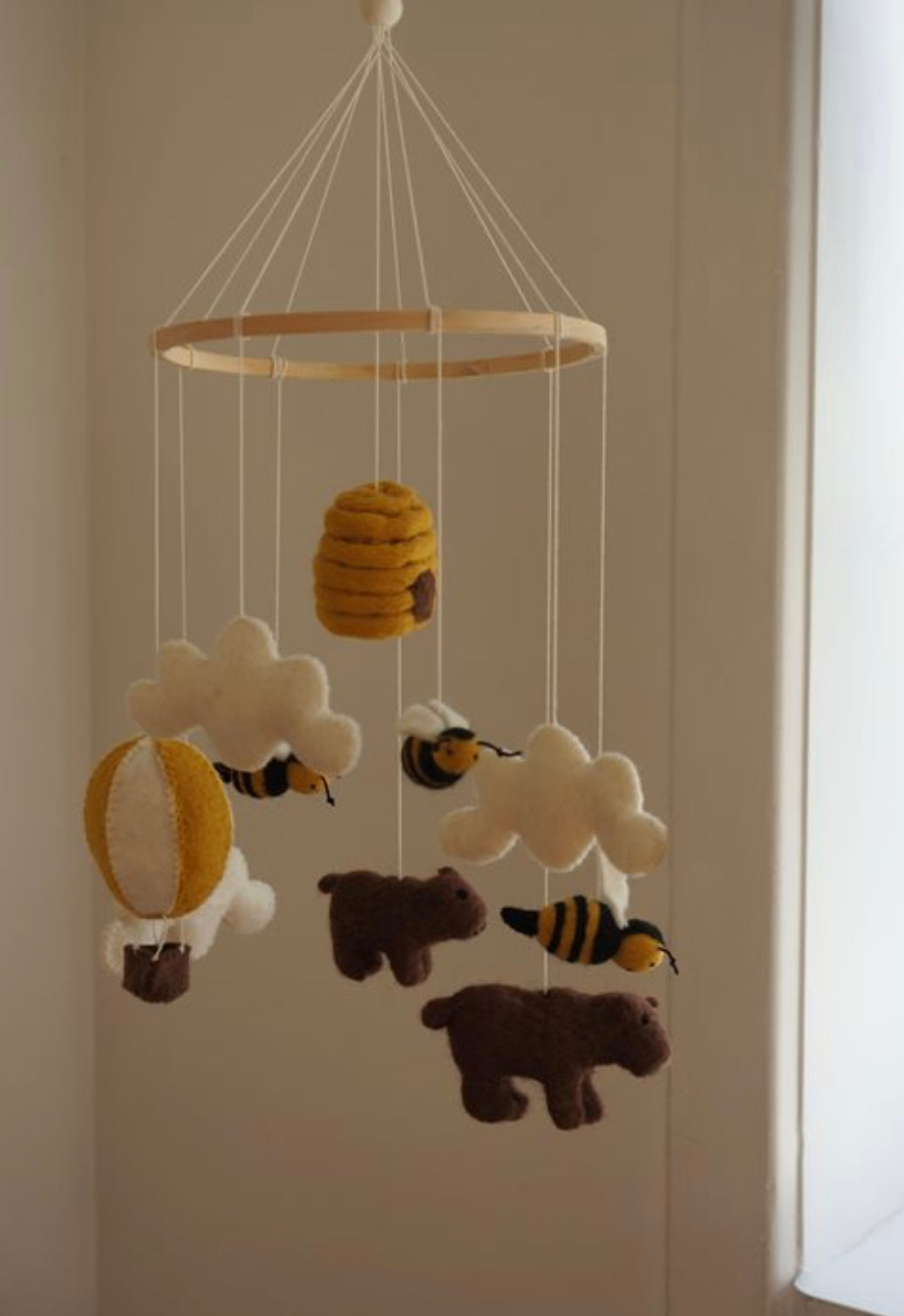 Mobile Bären und Bienchen von Gamcha