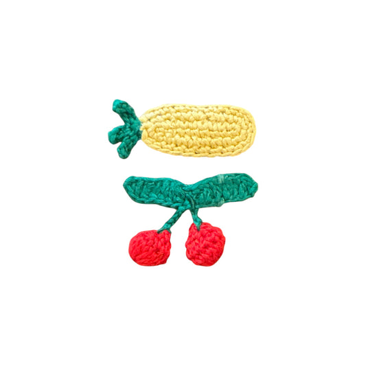Gehäkelte Haarspangen von Emile et Ida, Ananas und Kirschen