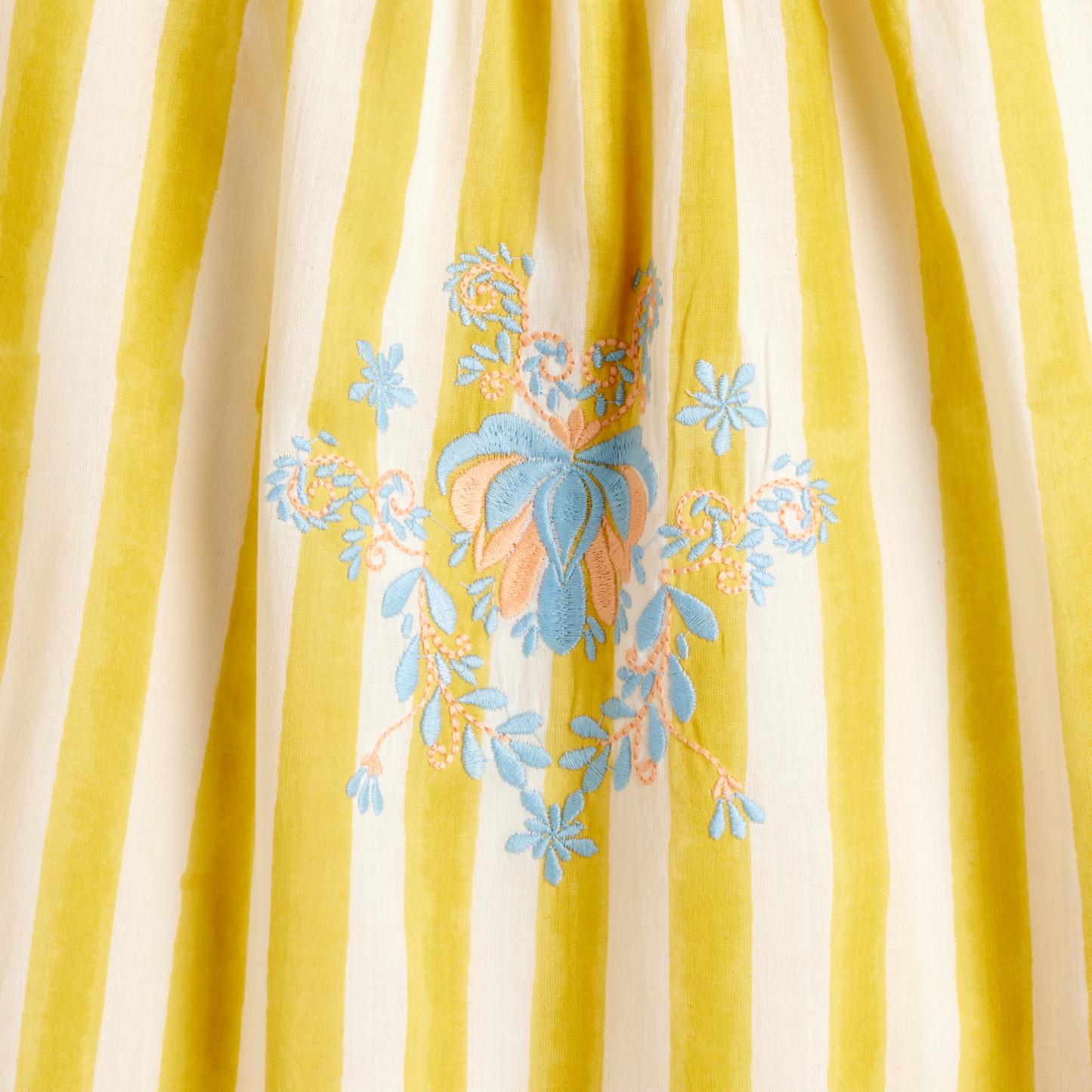 Gestreiftes Kleid von Bonheur du jour Paris, Gr. 4-6 Jahre, Farbe: jaune/ ecru