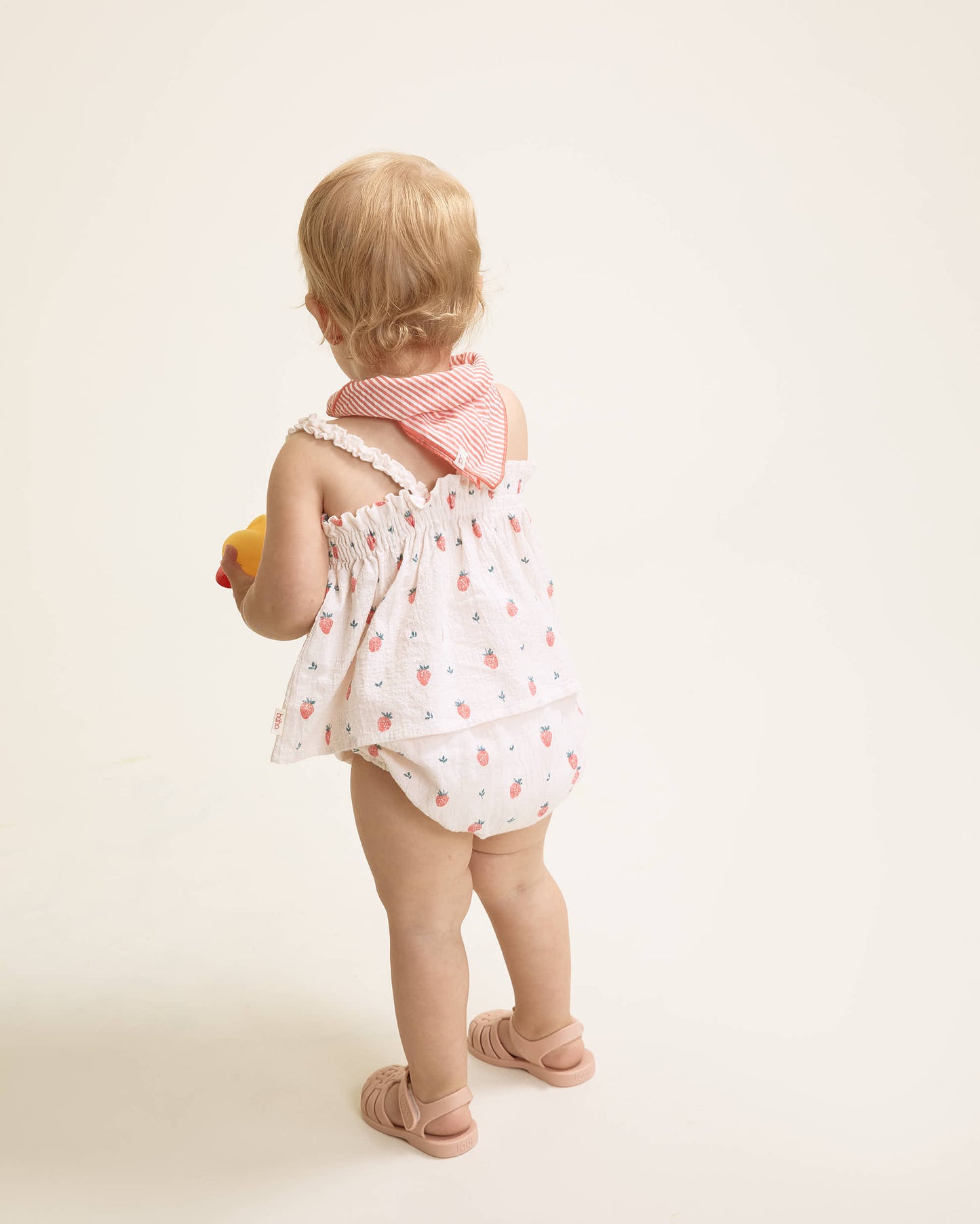 Top mit Erdbeeren von Búho, Gr. 12-24 Monate, Farbe: cream pink